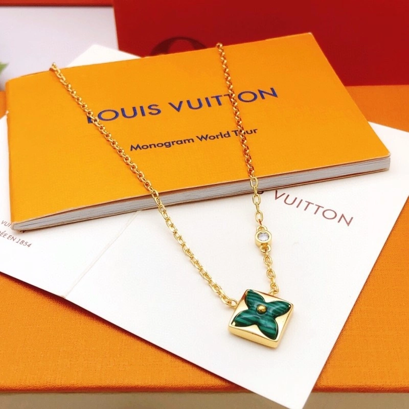 Sophisticated Louis Vuitton Necklaces 247853