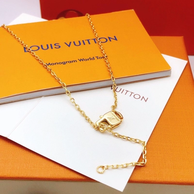 Sophisticated Louis Vuitton Necklaces 247853