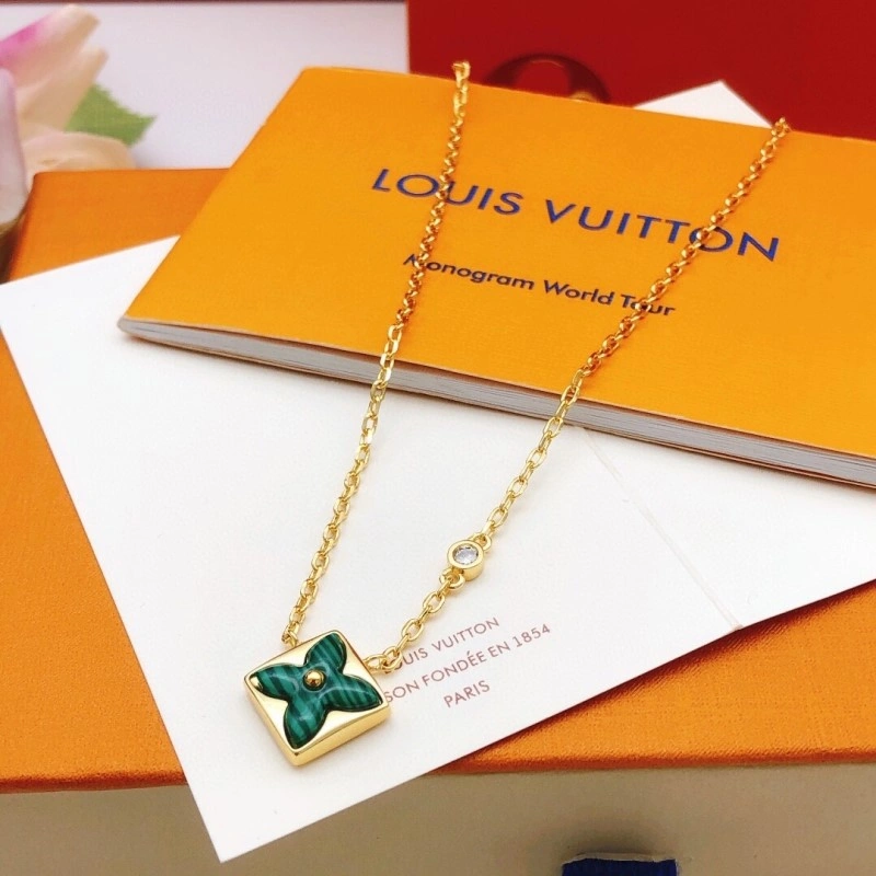Sophisticated Louis Vuitton Necklaces 247853