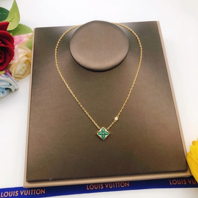 Sophisticated Louis Vuitton Necklaces 247853