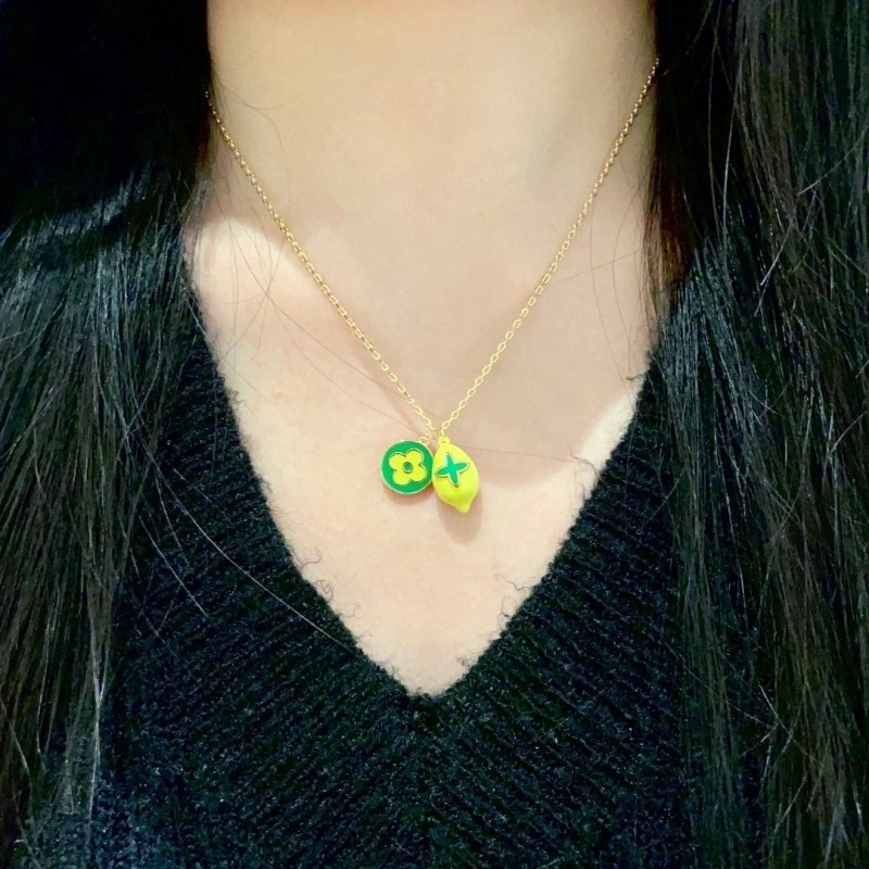 Louis Vuitton Necklaces WellDesigned 247845