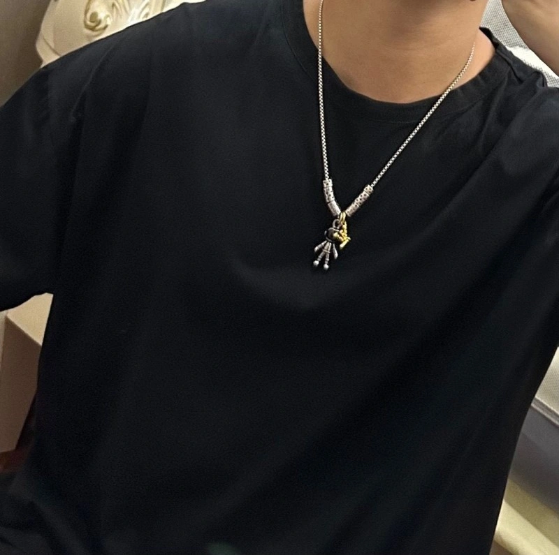 SmartChoice Louis Vuitton Necklaces 247858