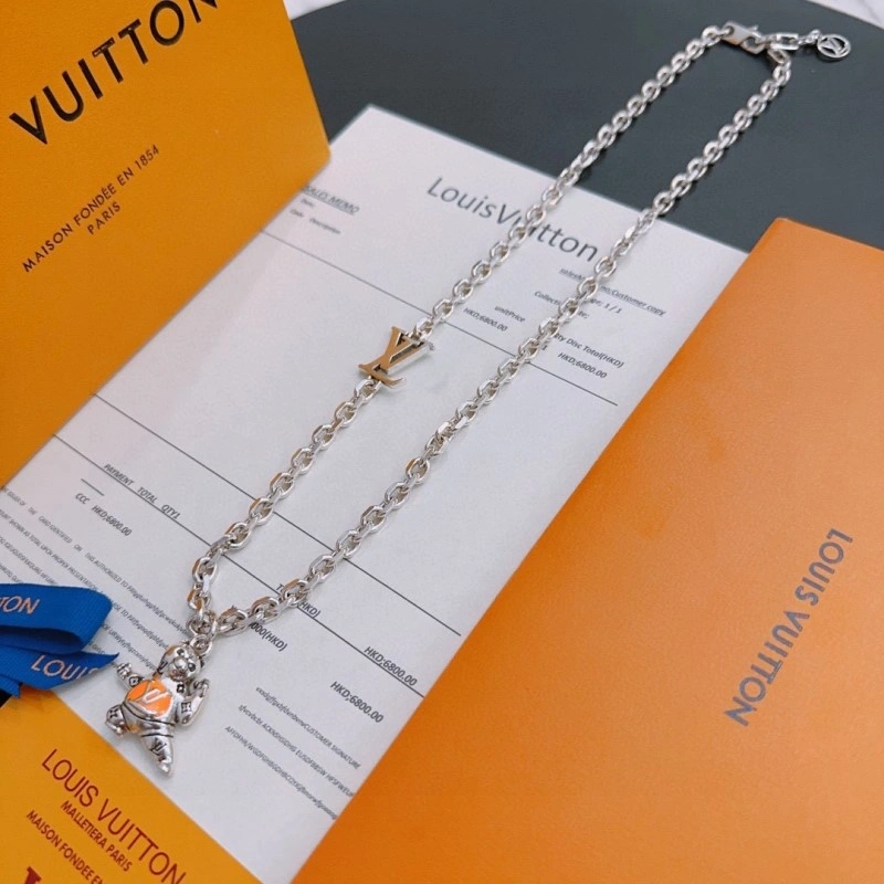 Sustainable Louis Vuitton Necklaces 247840