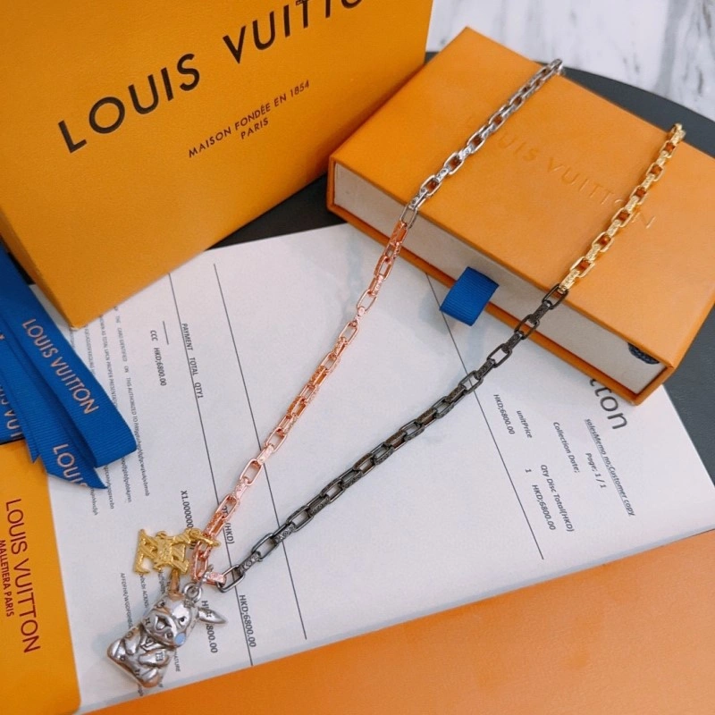 Louis Vuitton Necklaces RelaxedFit 247839