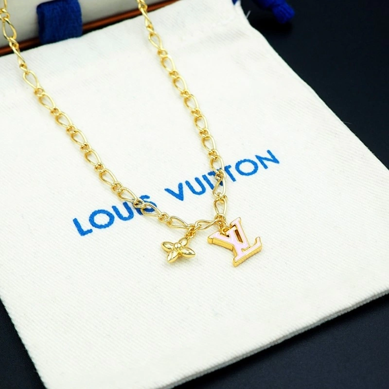 Louis Vuitton Necklaces Reliable 247834