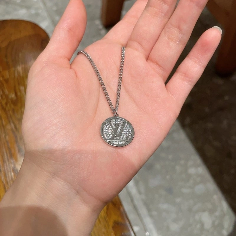Louis Vuitton Necklaces GoAnywhere 247830