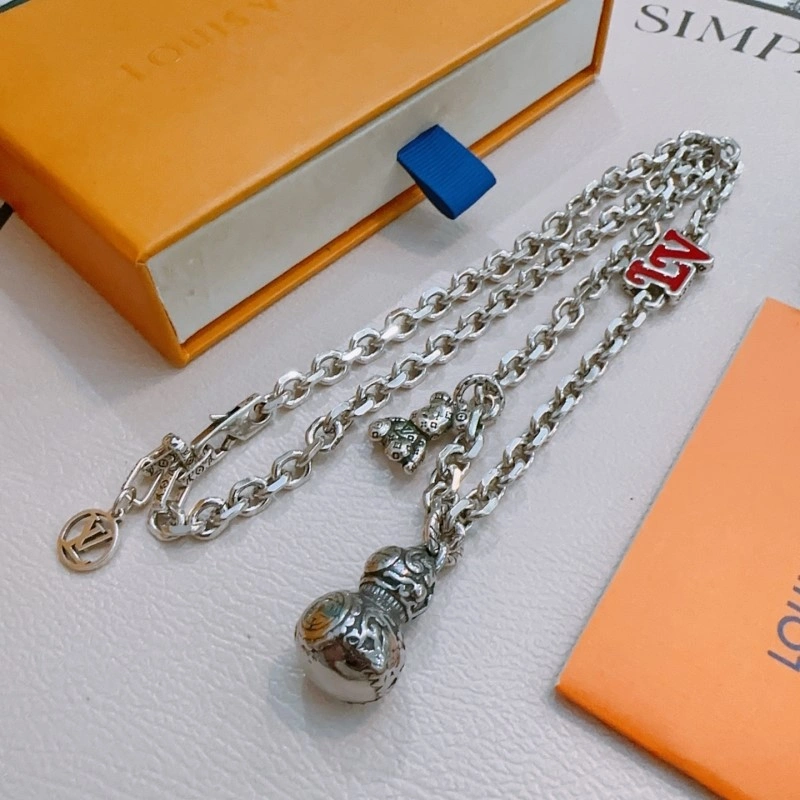 Durable Louis Vuitton Necklaces 247829