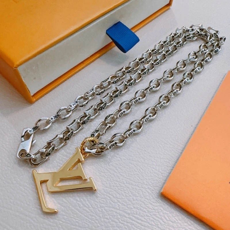 Louis Vuitton Necklaces Premium 247819