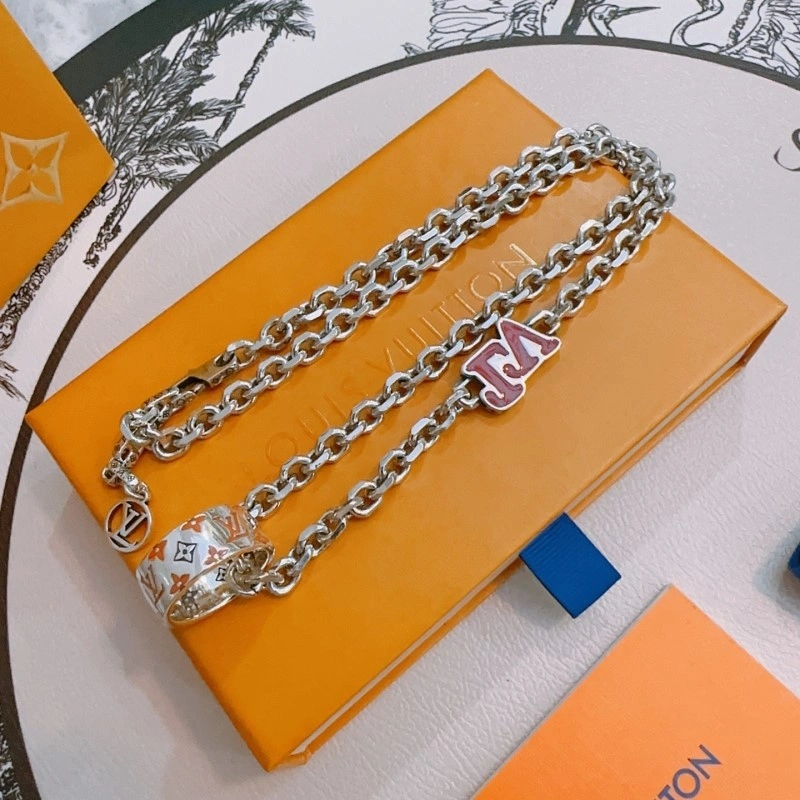 Durable Louis Vuitton Necklaces 247821