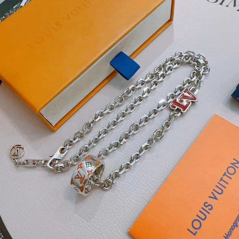 Durable Louis Vuitton Necklaces 247821