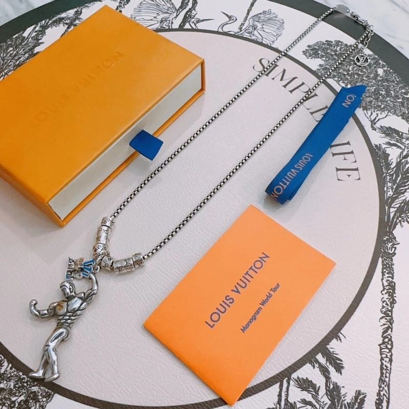 Louis Vuitton Necklaces ComfortFit 247825