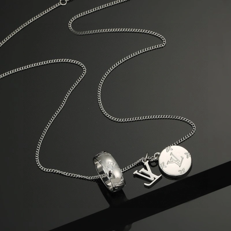 Louis Vuitton Necklaces Bold 247818