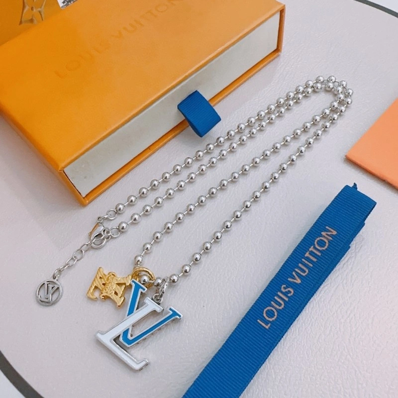 Louis Vuitton Necklaces Sporty 247814
