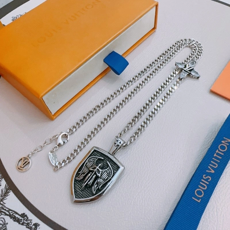 Louis Vuitton Necklaces Cozy 247808