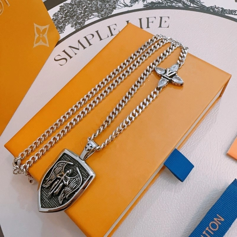 Louis Vuitton Necklaces Cozy 247808