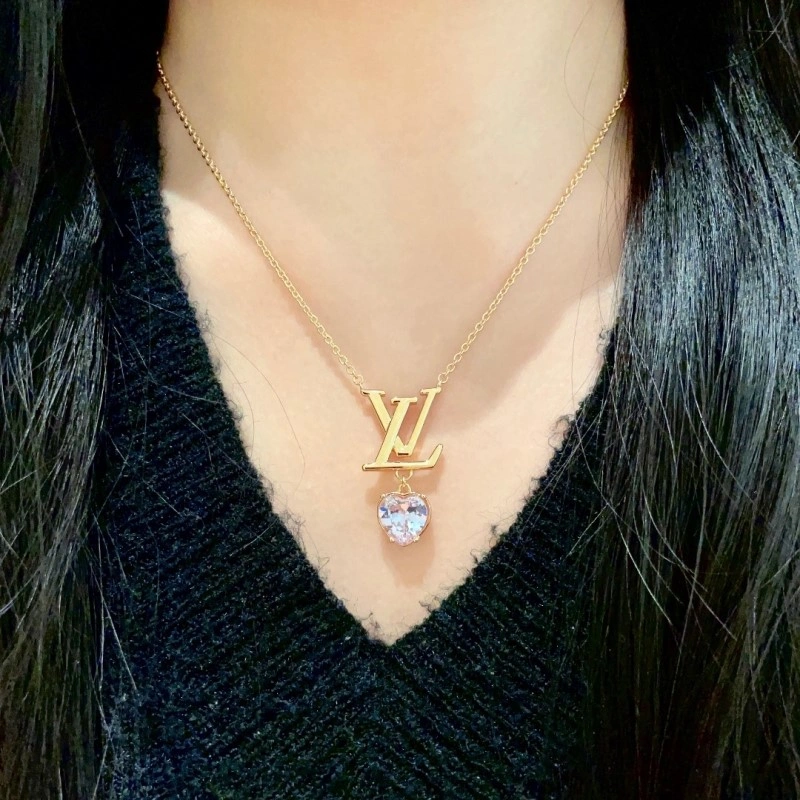 Louis Vuitton Necklaces SportInspired 247828