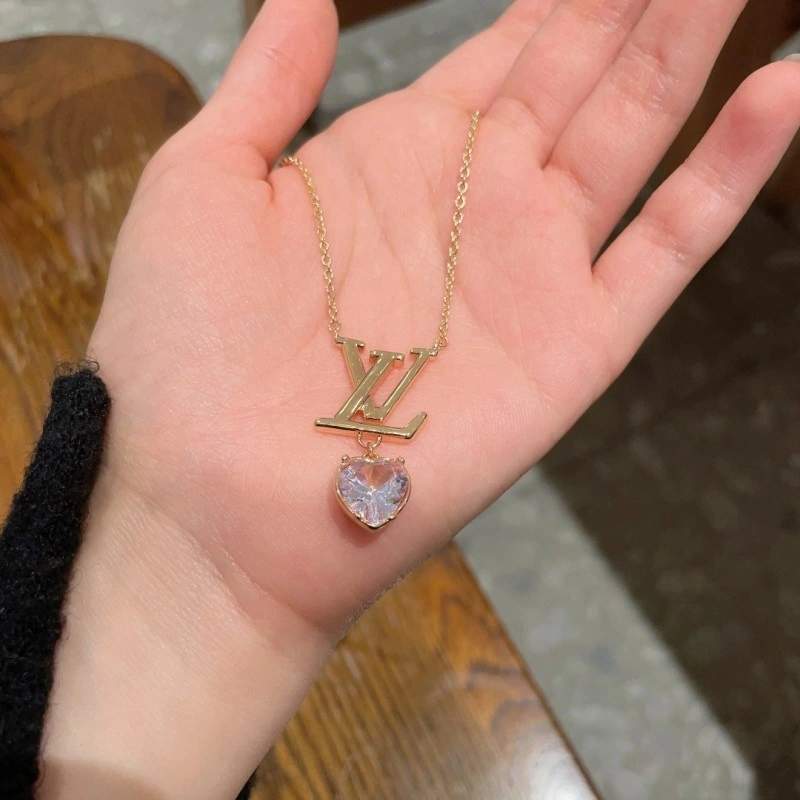 Louis Vuitton Necklaces SportInspired 247828