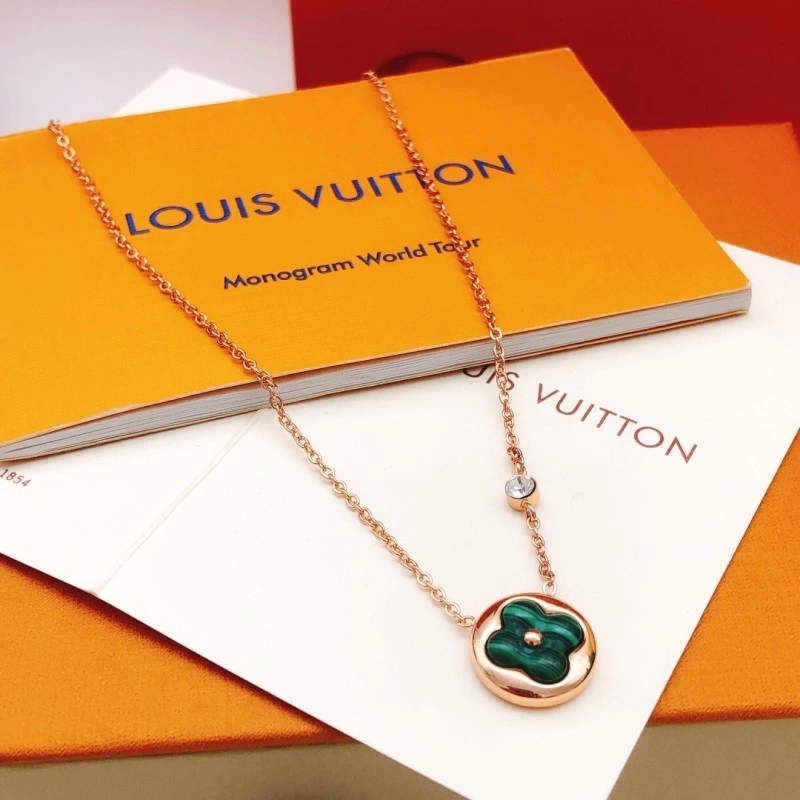 Louis Vuitton Necklaces Snug 247805