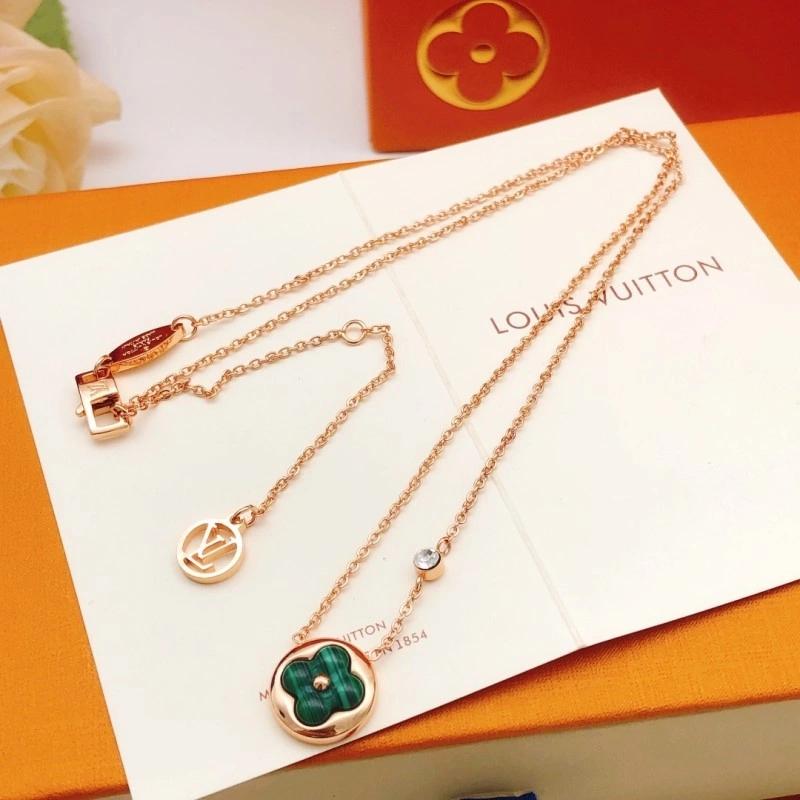 Louis Vuitton Necklaces Snug 247805
