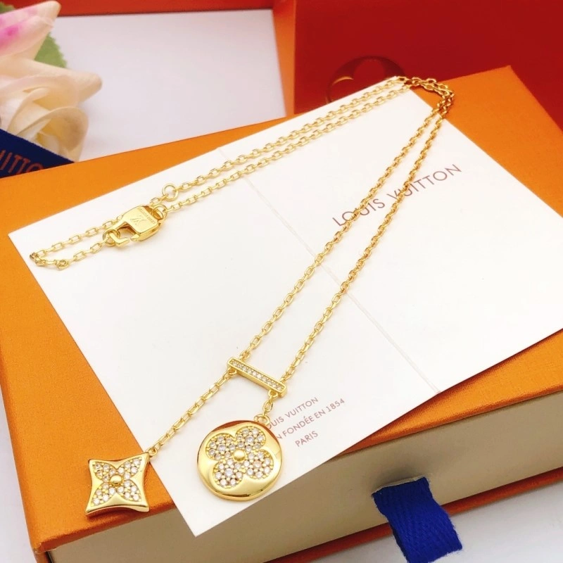 WaterResistant Louis Vuitton Necklaces 247812