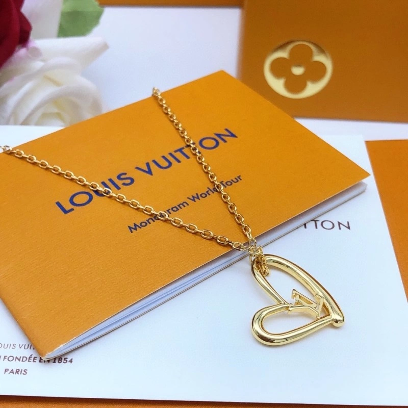 Louis Vuitton Necklaces Trendy 247802