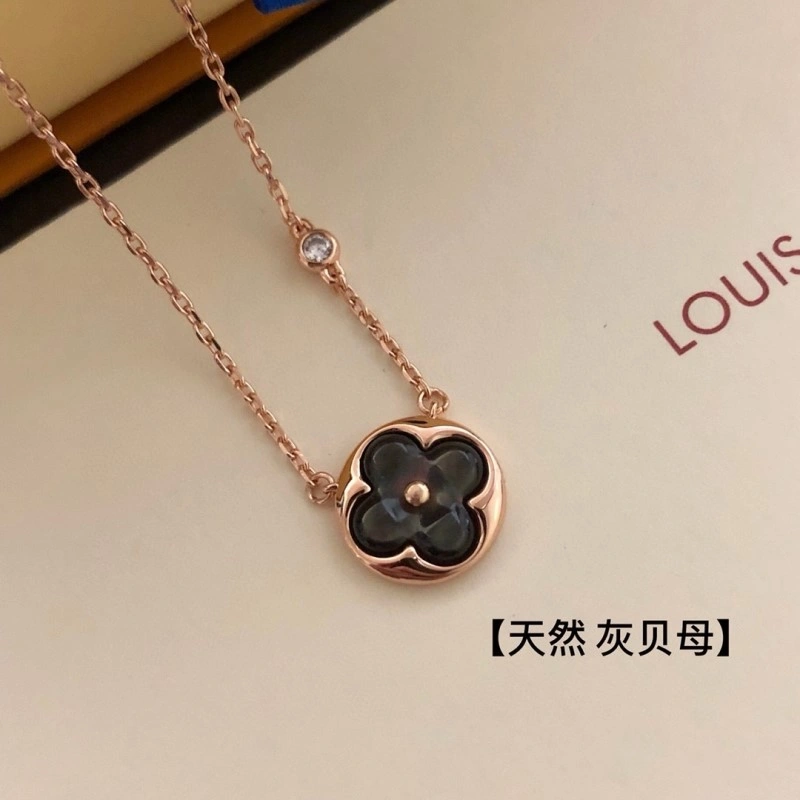 ComfortFit Louis Vuitton Necklaces 247807