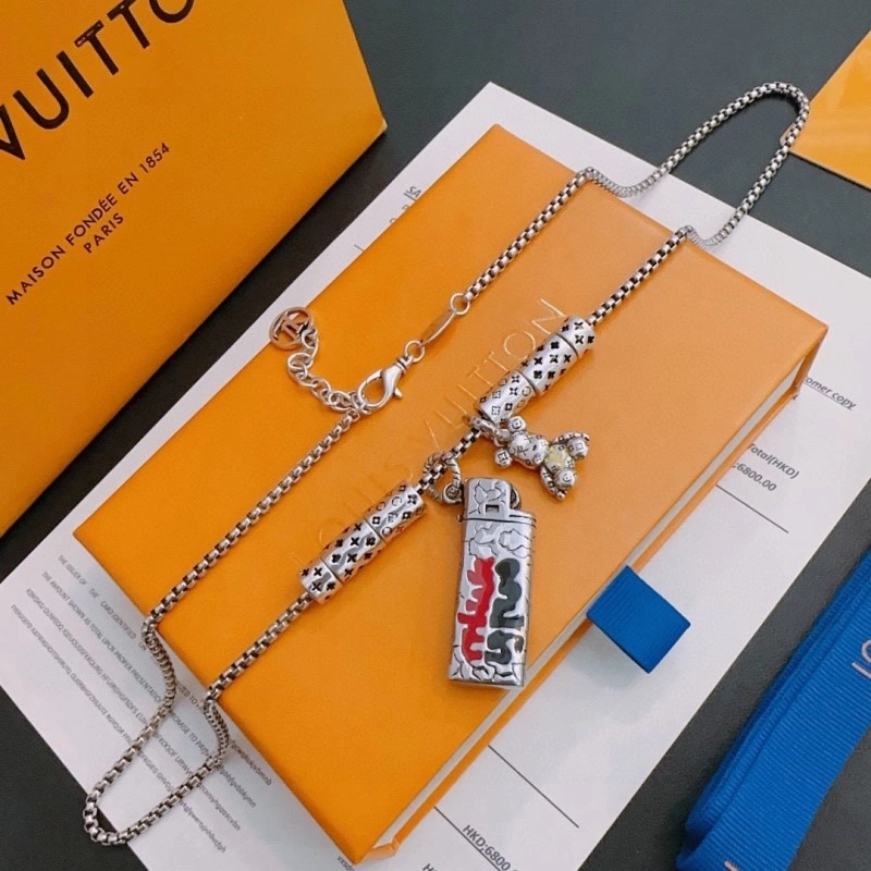 SunProtective Louis Vuitton Necklaces 247795