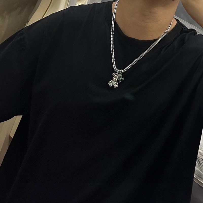 SmoothTexture Louis Vuitton Necklaces 247793