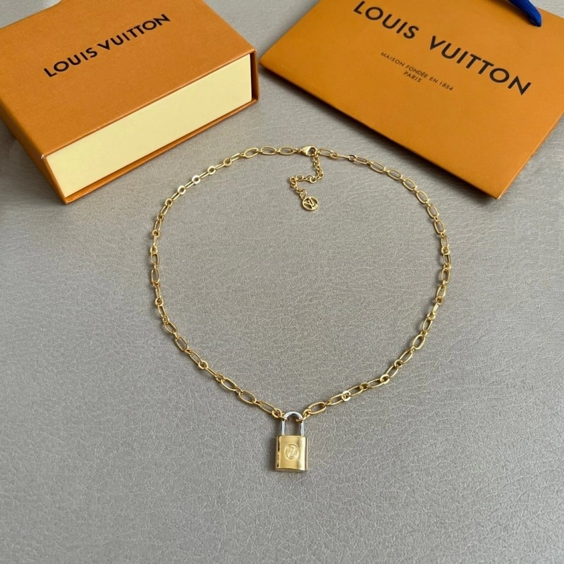 Breathable Louis Vuitton Necklaces 247790