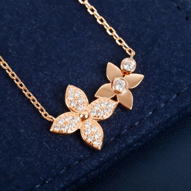 Louis Vuitton Necklaces Snug 247758