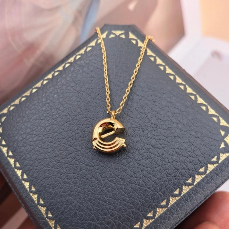 Louis Vuitton Necklaces Supportive 247779