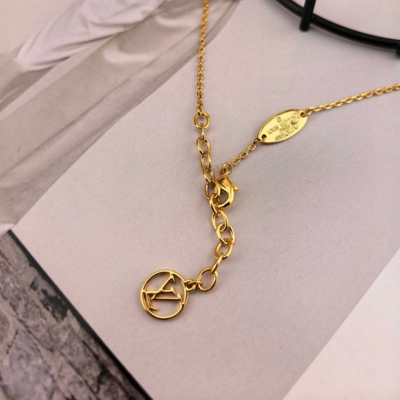 Louis Vuitton Necklaces Supportive 247779