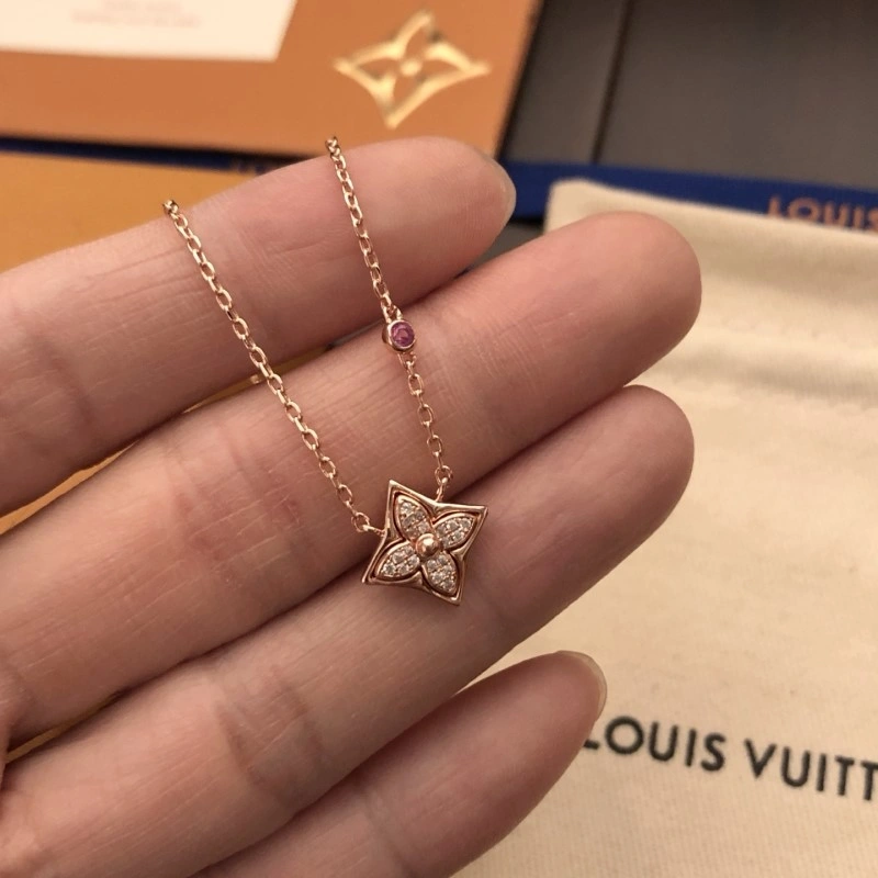 Louis Vuitton Necklaces Youthful 247774