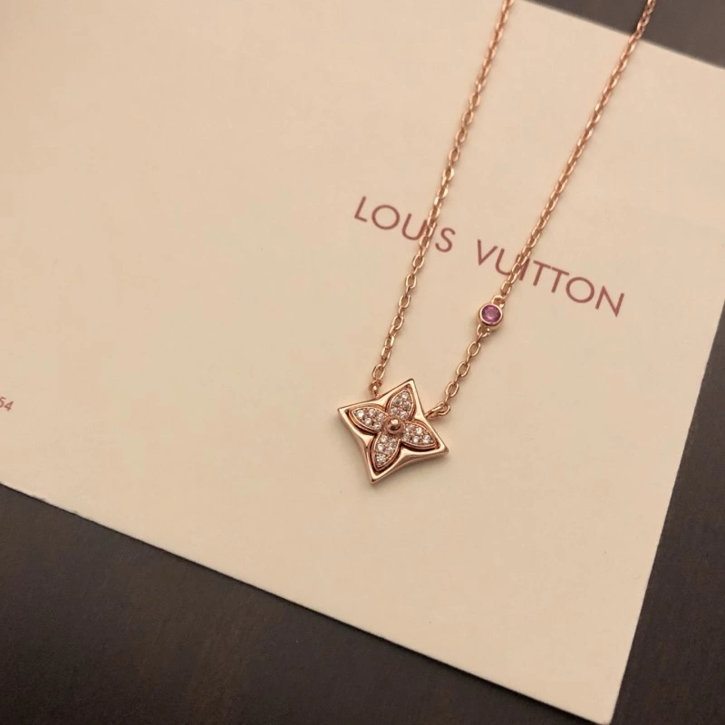 Louis Vuitton Necklaces Youthful 247774