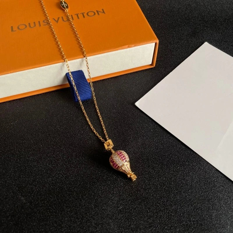 Louis Vuitton Necklaces Efficient 247786