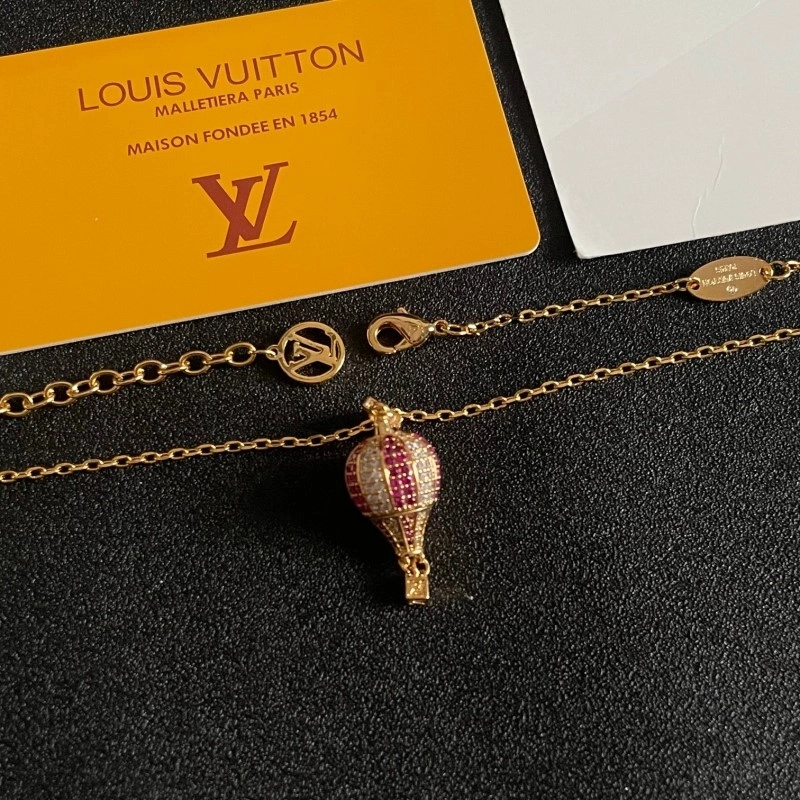 Louis Vuitton Necklaces Efficient 247786
