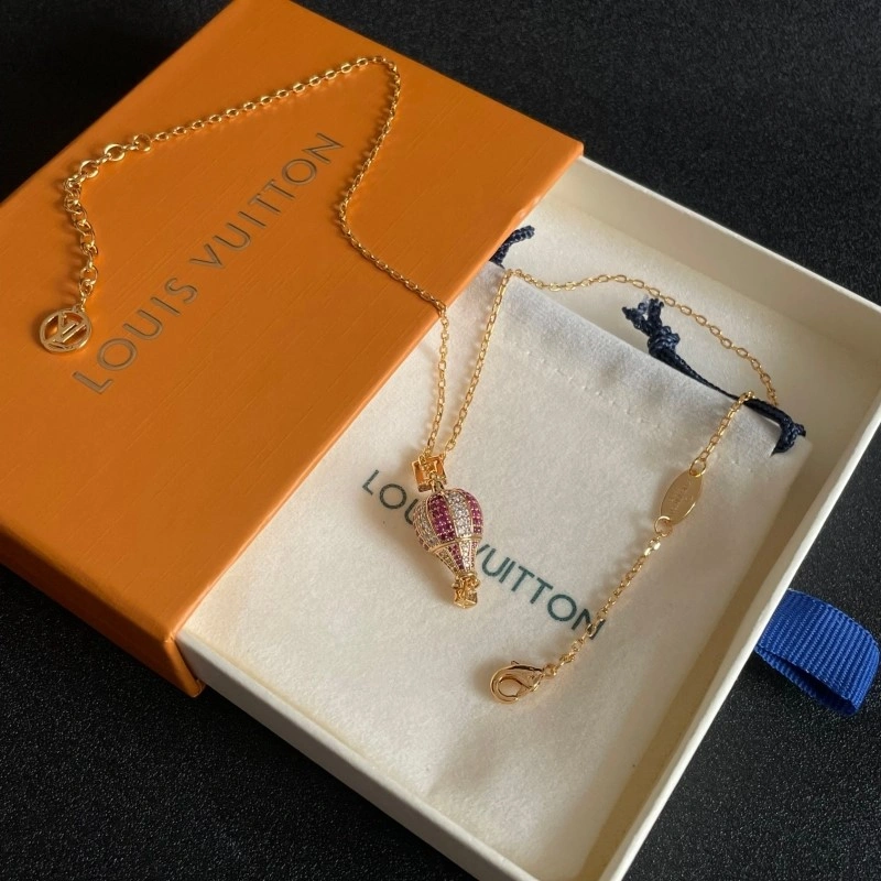 Louis Vuitton Necklaces Efficient 247786