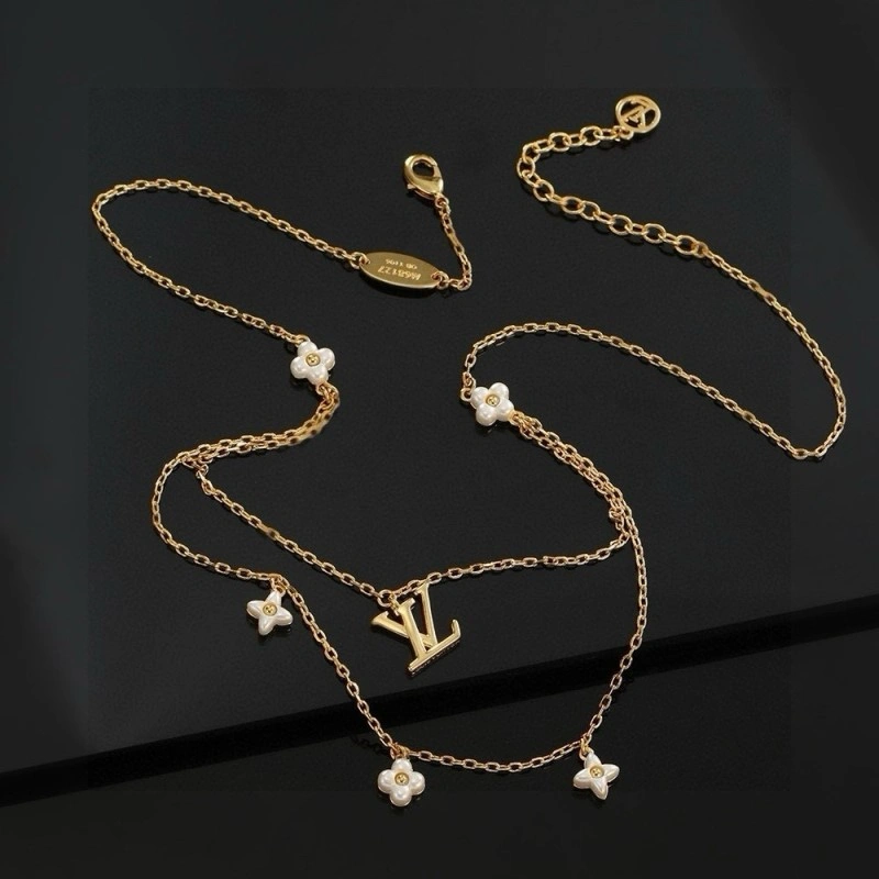 AllSeason Louis Vuitton Necklaces 247787