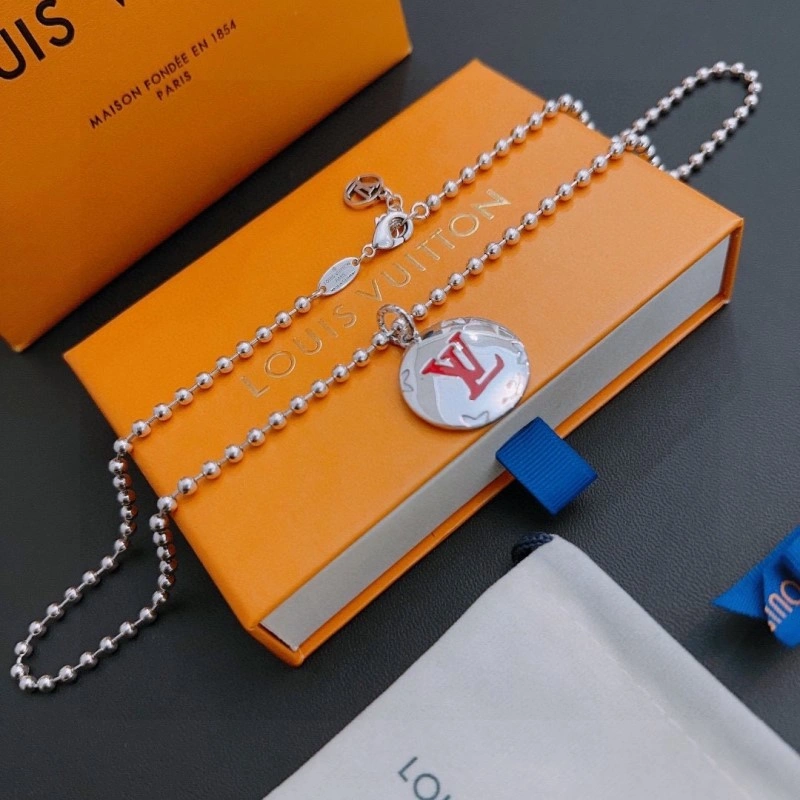 OdorResistant Louis Vuitton Necklaces 247777