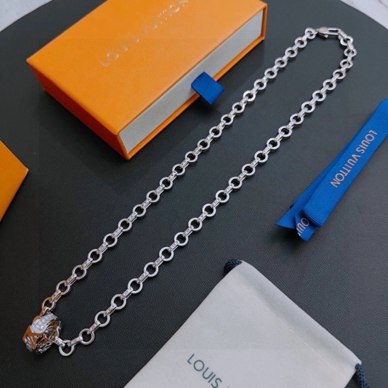 Durable Louis Vuitton Necklaces 247780