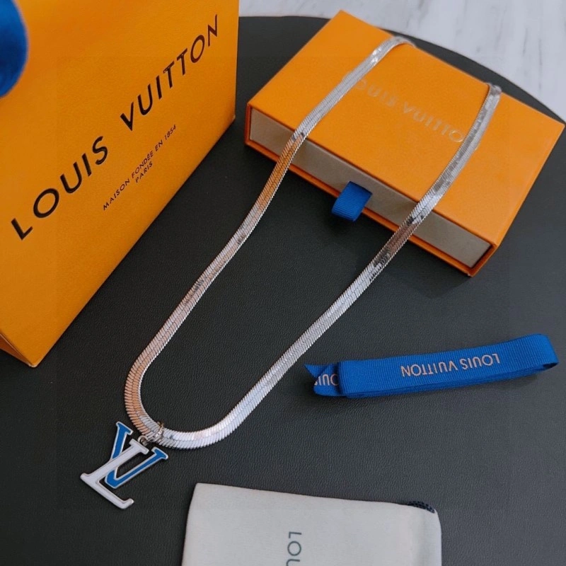 Durable Louis Vuitton Necklaces 247783