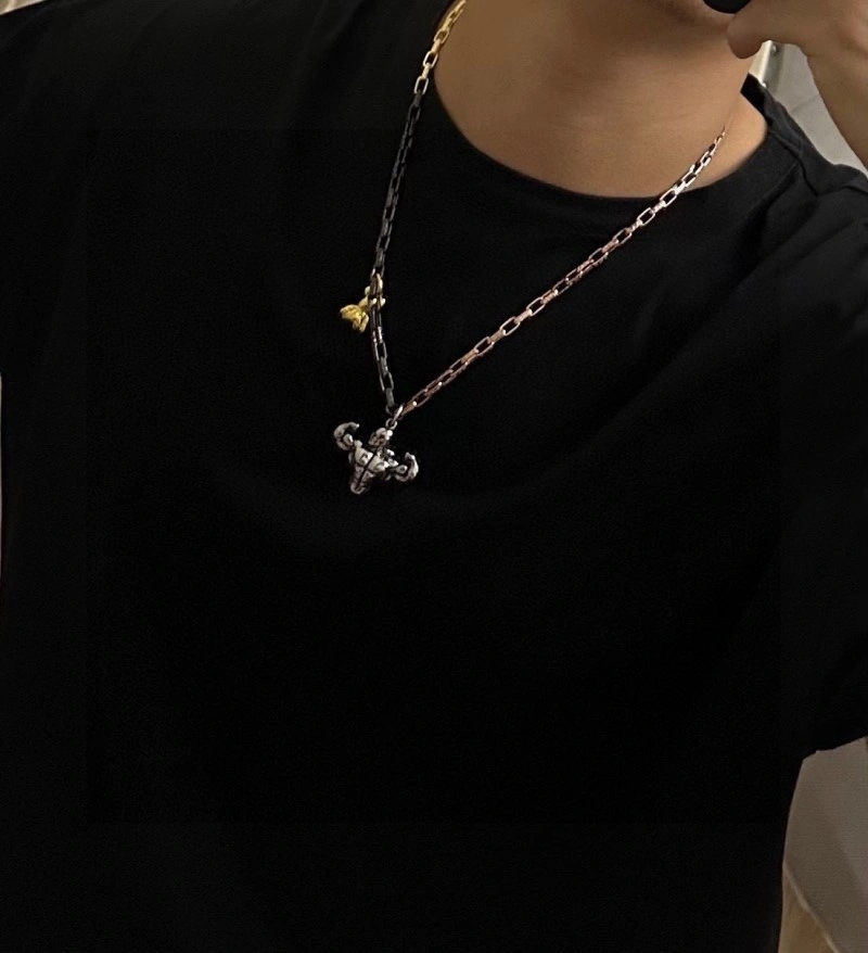 Louis Vuitton Necklaces TimelessDesign 247769