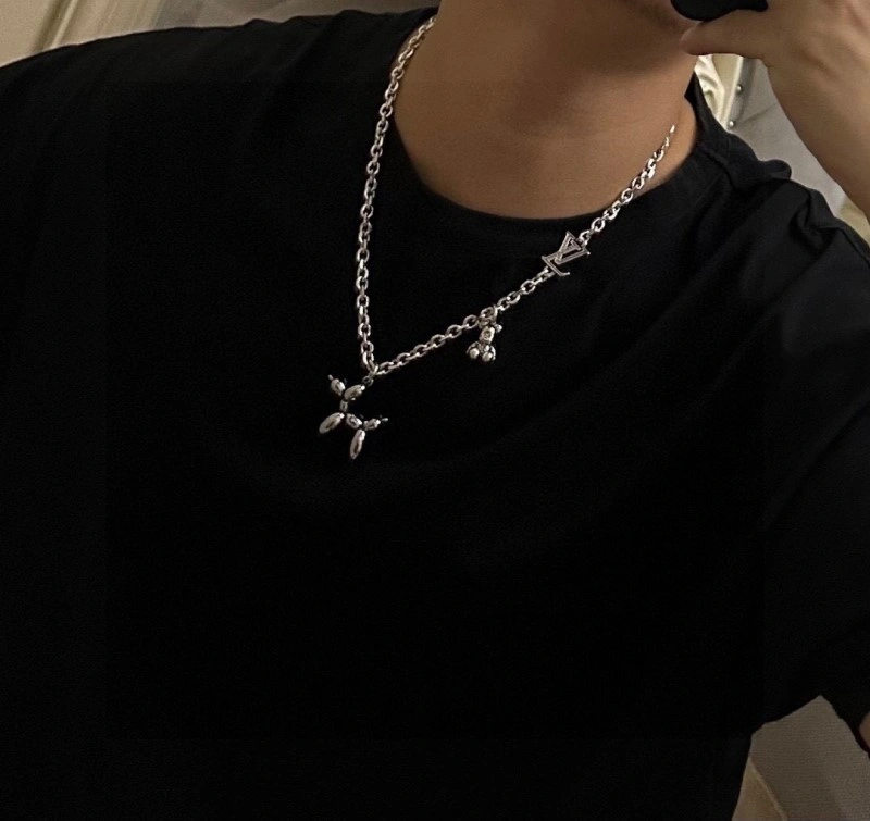 Classic Louis Vuitton Necklaces 247754