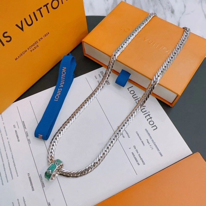 FlexibleFit Louis Vuitton Necklaces 247750