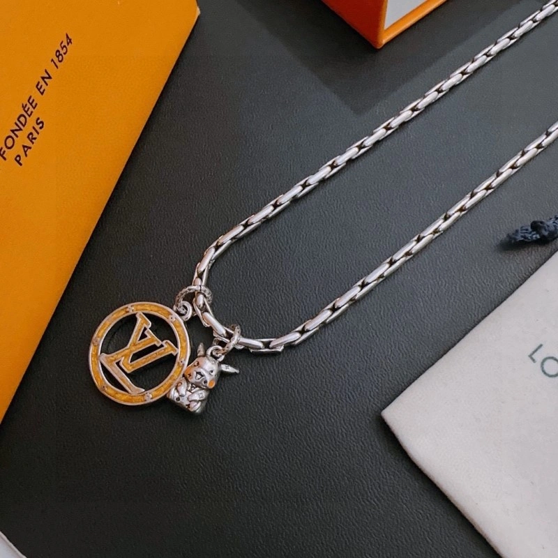 Vibrant Louis Vuitton Necklaces 247746