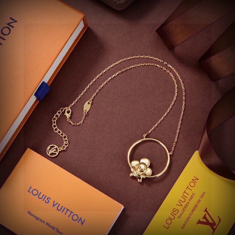 Louis Vuitton Necklaces Popular 247733