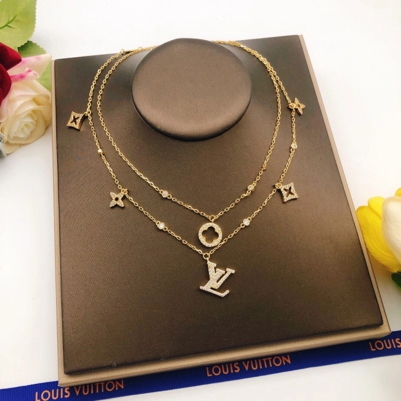 Effortless Louis Vuitton Necklaces 247723