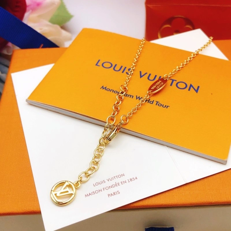 Louis Vuitton Necklaces SunProtective 247722