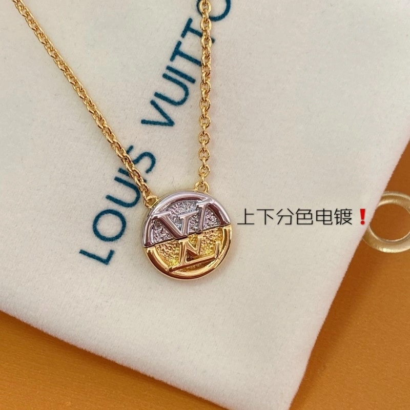 Timeless Louis Vuitton Necklaces 247731