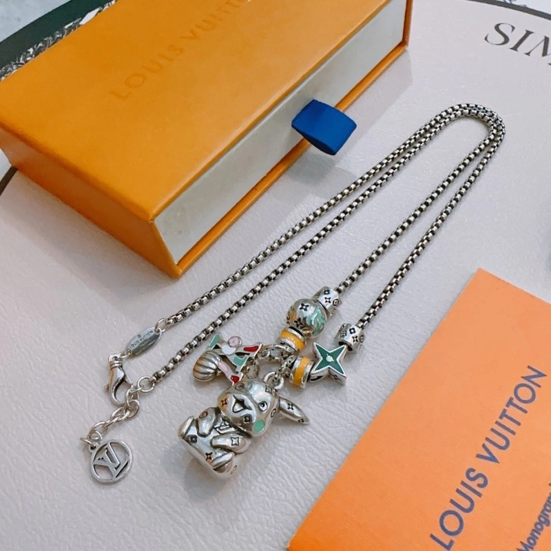 Louis Vuitton Necklaces Comfortable 247732